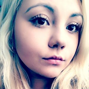 Meet your Posher, Bri